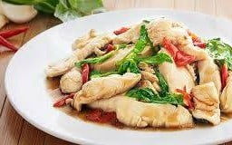 กระเพราไก่