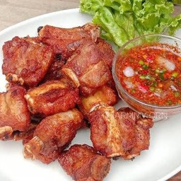 ซั่โึครงหมูทอด