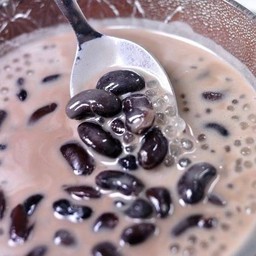 ข้าวเหนียวถั่วดำ