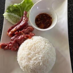 ข้าวเนื้อแดดเดียวทอด