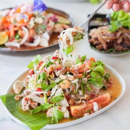 ยำวุ้นเส้นโบราณ