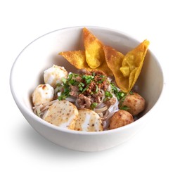 ก๋วยเตี๋ยวปรุงด้วยซอสสูตรพิเศษ