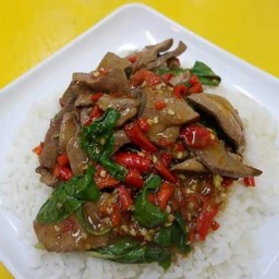 กะเพราตับพริกแห้ง