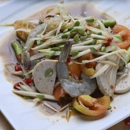 ตำลาวกุ้งดิบหมูยอ