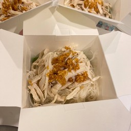 เส้นหมี่ไก่ฉีก