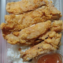 ข้าวไก่ชิ้นทอดเกลือ