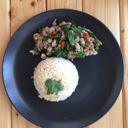 ข้าวผัดไข่+กระเพราหมูสับ