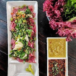 จุ๊พันเนื้อ Thai style Raw Beef (Ju)
