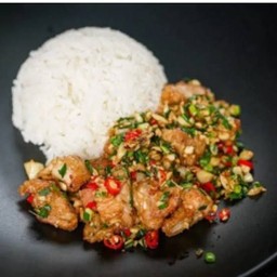 ข้าวไก่ทอดพริกเกลือ