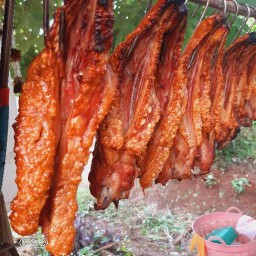 ป๋าแหวงหางหมูอบโอ่ง