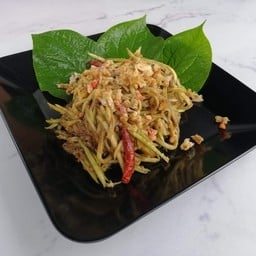 ตำมะม่วงปลาแห้งป่น