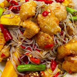 Stir-fried bamboo shoots with crispy pork