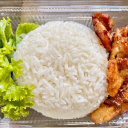 ข้าวหมูทอดอร่อยเหาะ