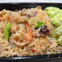 ข้าวผัดทะเล