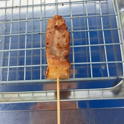 หมูปิ้งหน้าเซเว่นโกรเซอรี่