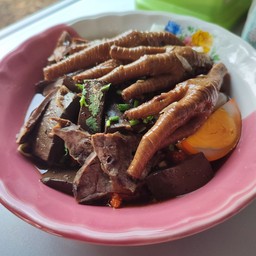 ก๋วยจ๊าบเมืองเหน่อ