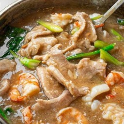 ราดหน้าไก่