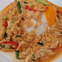 ไข่ข้นผัดผงกะหรี่กุ้ง