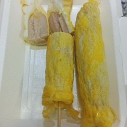 ไข่ม้วนไส้กรอก