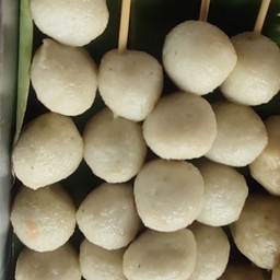 ลูกชิ้นปลากรายกลม