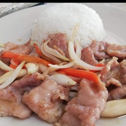 ข้าวหมูน้ำมันหอย