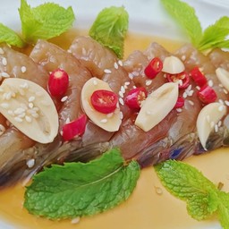 อานนท์