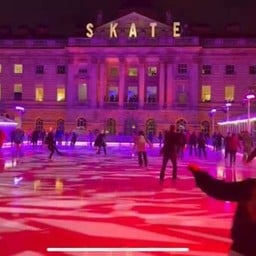 Ice skate rink somerset house