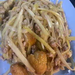กุ๋ยช่ายขาวเต้าหู้หมูสับ