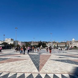 Monument To The Discoveries