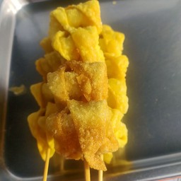 ปลื้มปิ่นอาหารยำแซ่บอาหารตามสั่ง
