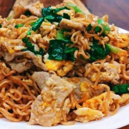 ผัดมาม่าโบราณ