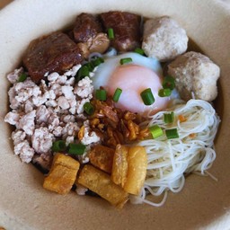 หมี่ขาวคลุกเส้น