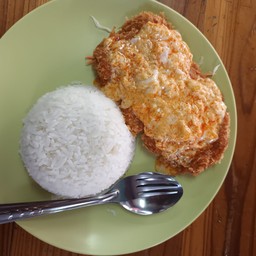 ข้าวทอดมันกุ้งเนื้อทอง