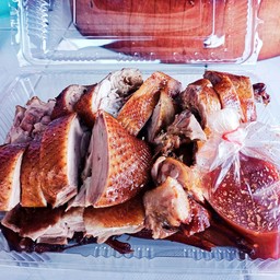 เป็ดพะโล้ ครึ่งตัว