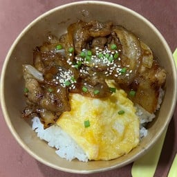ร้านตอกไข่ (ใส่ใจ)