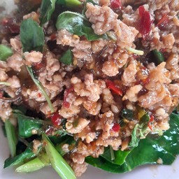 ข้าวกระเพาหมูสับวุ้นเส้น