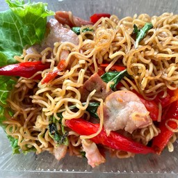 มาม่าเบค่อน