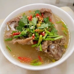 เล้งยำตำแซ่บ