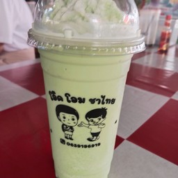 ชาเขียวนมเย็นแก้วละ