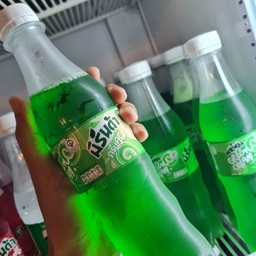 มิรินด้า น้ำเขียว