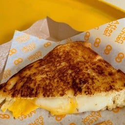 After School Burger & Cafe Sukumvit 15