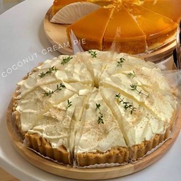 พายมะพร้าวอ่อนครีมสด