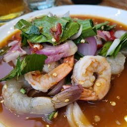 ยำยั่วกุ้งทูโทน