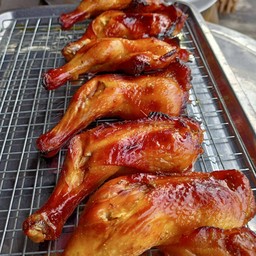 สะโพกไก่ อบโอ่ง  1ชิ้น