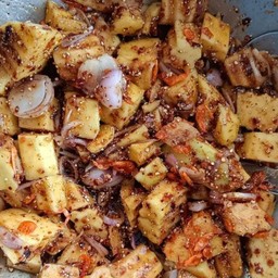 มะม่วง คลุกแซ่บ