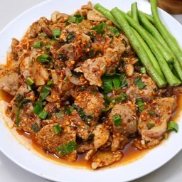 น้ำตกหมู