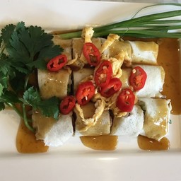 ปอเปี๊ยะสด