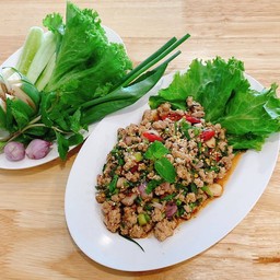 ลาบ (เนื้อ )      เหนือ