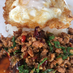 เซ็ตกะเพราเนื้อสับขุนช้าง 3 กล่อง (แถมฟรีไข่ดาว 2 ฟอง)