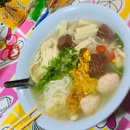 ก๋วยจั๊บณวญ ใส่ทุกอย่าง (ธรรมดา)